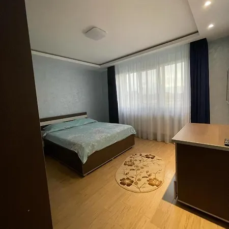 Si Garsoniera In Sara Мангалия